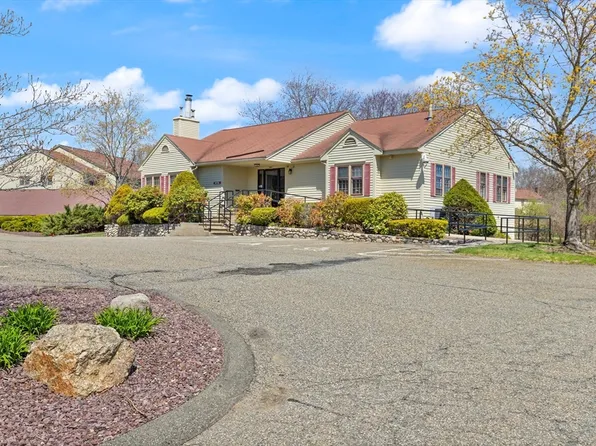 248 Apache Way Unit 248, Tewksbury, MA 01876