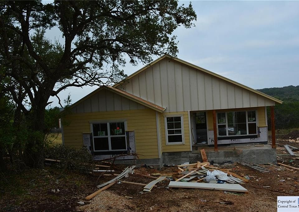 2nd image of 319 Caveside Dr