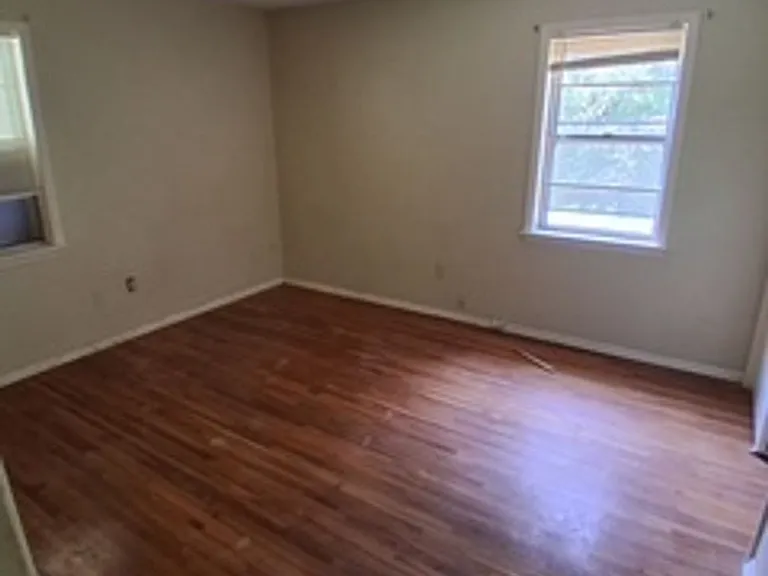 4637 Appleville St — Photo 3