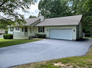 1974 Spruce Loop, Crossville, TN 38555