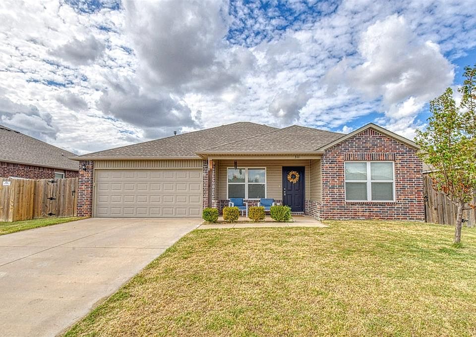 1st image of 311 Waterside Dr
