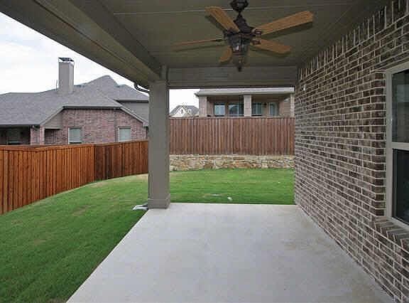 3rd image of 7313 Valencia Grove Ct