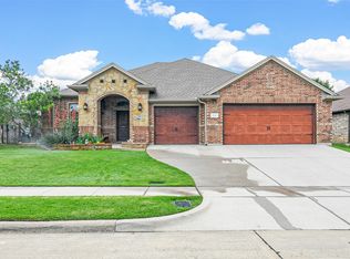 446 Chisholm Trl, Justin, TX 76247