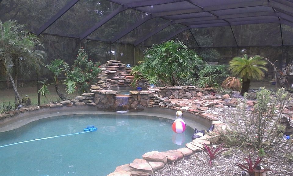2nd image of 12431 Kelso Rd