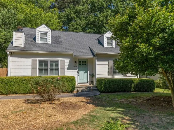 2406 Woodridge Dr, Decatur, GA 30033