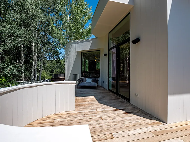 1440 Crystal Lake Rd — Photo 39