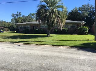 6805 Caballero Ct, Jacksonville, FL 32217