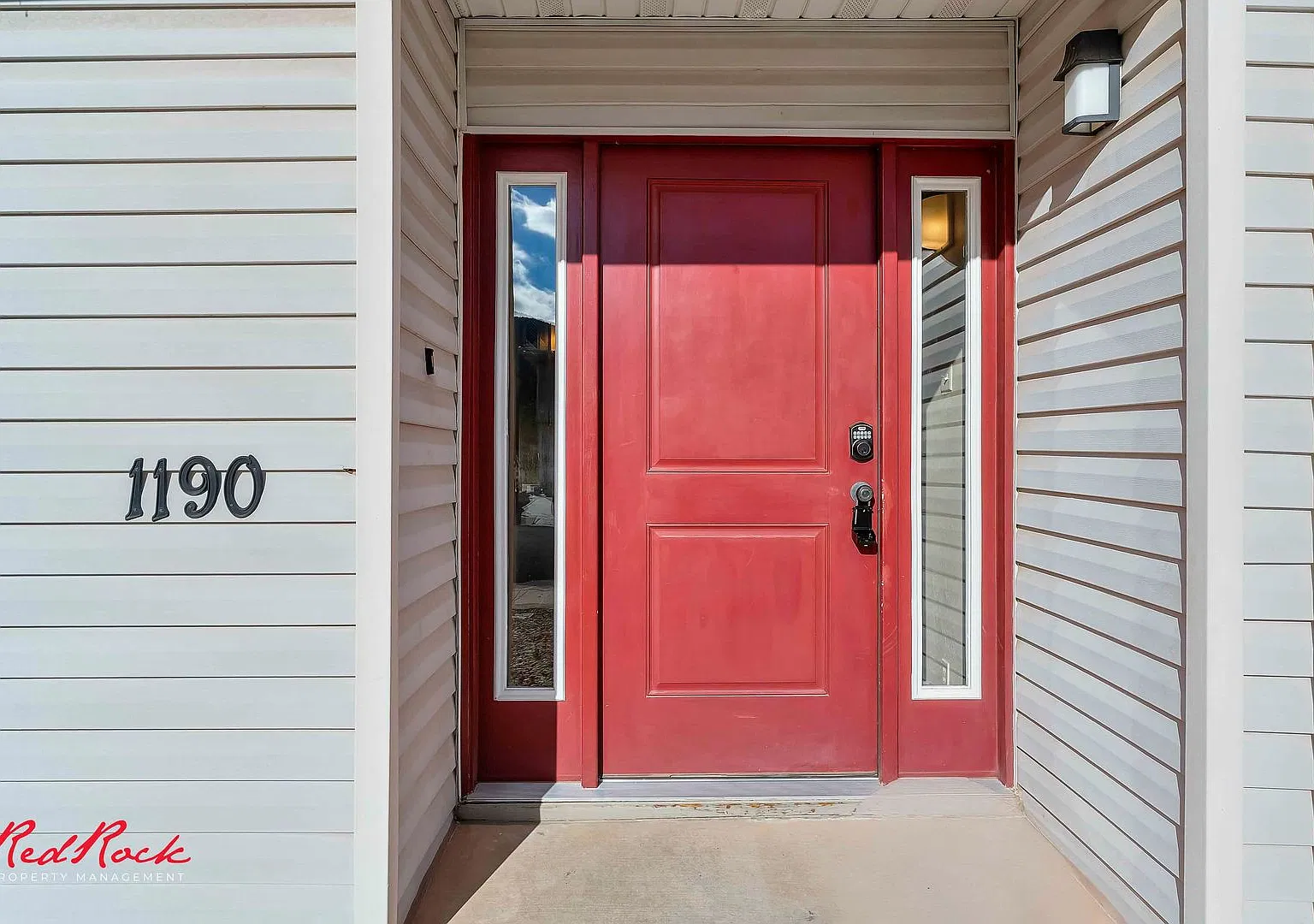 Charming 7-Bedroom Townhome on the South End of Town — Photo 4