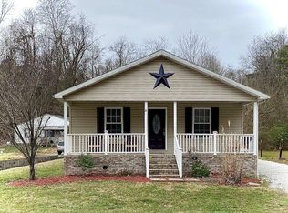 145 Newmans Branch Rd, Milton, WV 25541