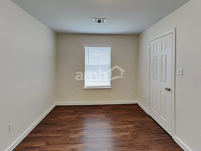 7031 Rovato Dr — Photo 14