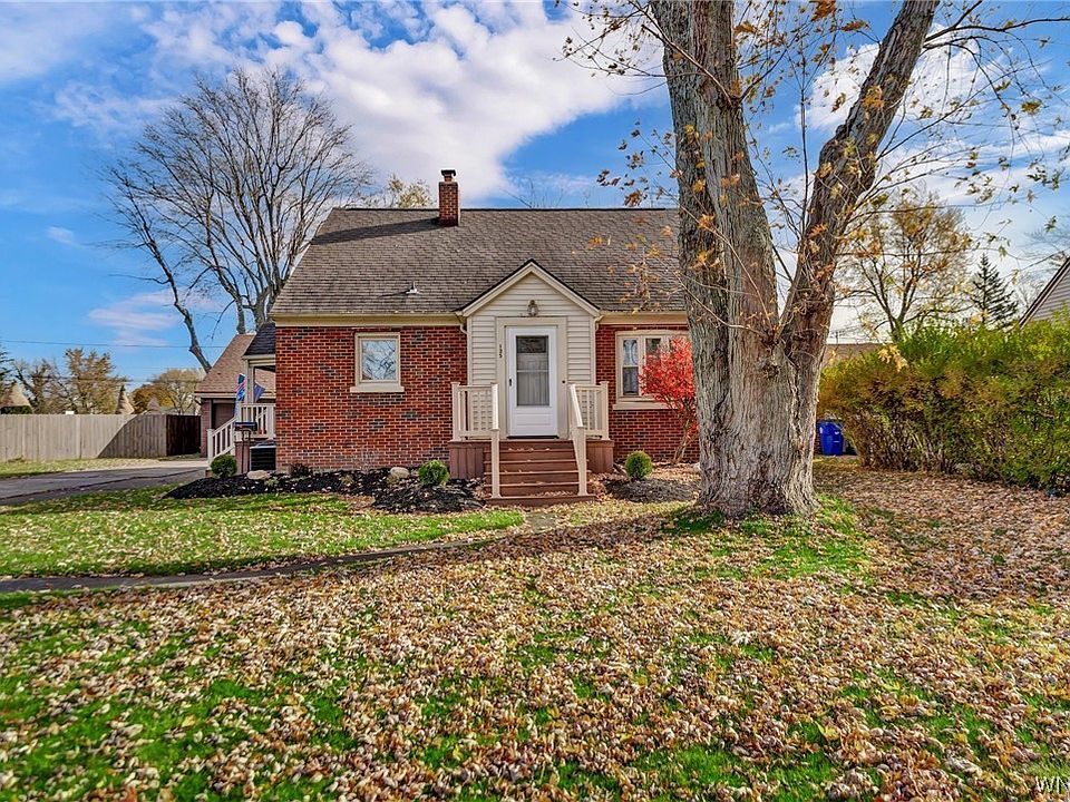 1st image of 135 Westcliff Dr