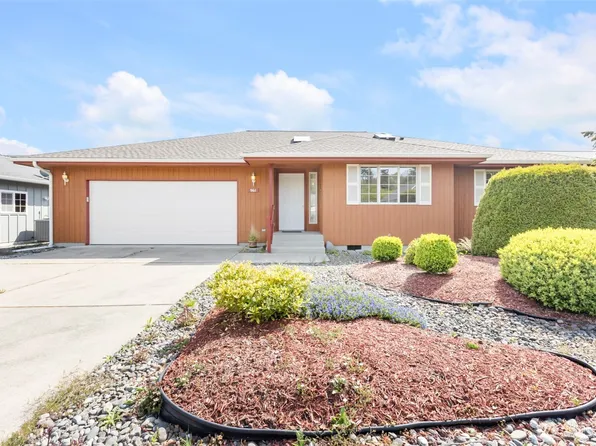 961 E Willow Street, Sequim, WA 98382
