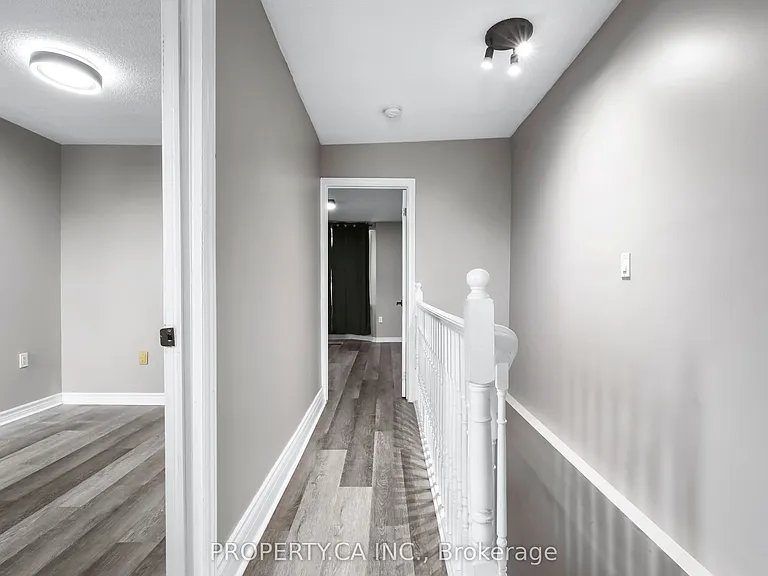 856 Weston Rd — Photo 11