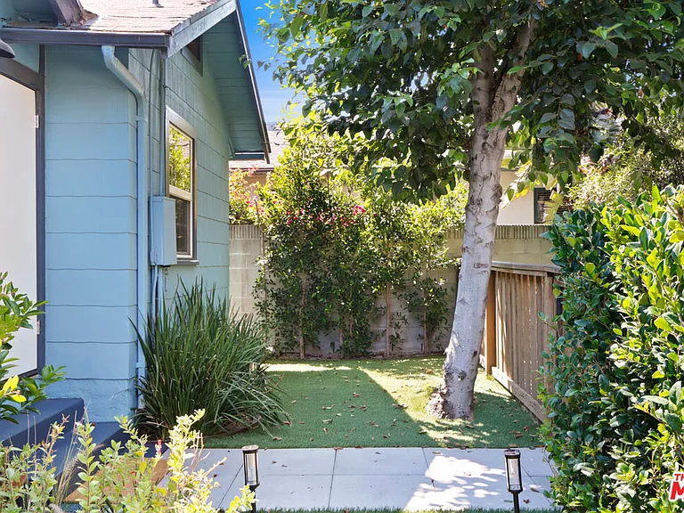 4260 Lincoln Ave — Photo 14
