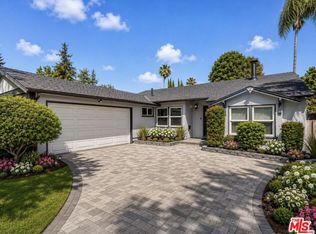 6626 Burnet Ave, Van Nuys, CA 91405