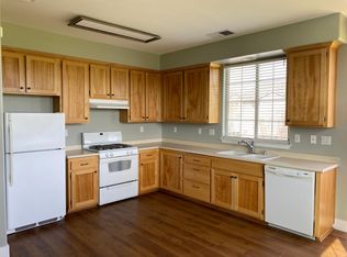 1444 Trombetta St, Santa Rosa, CA 95407