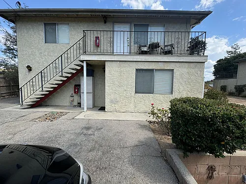 6305 Marchant Ave Photo 1