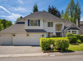 23317 SE 26th Pl, Sammamish, WA 98075