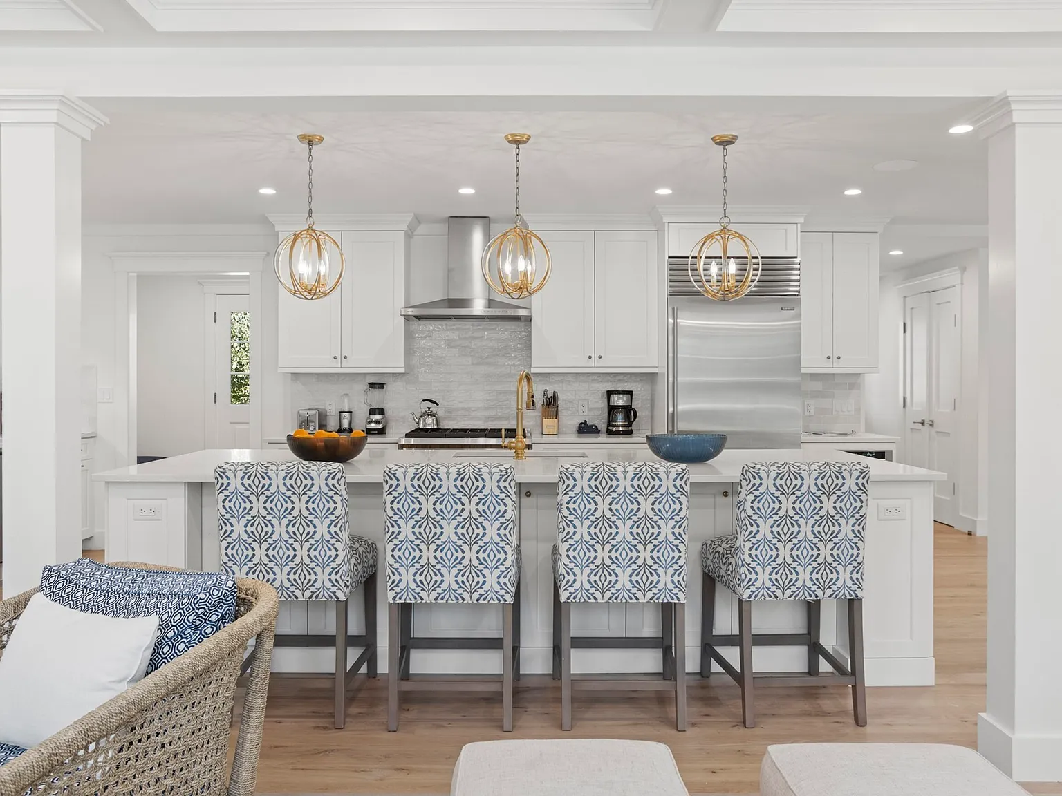 5 bed, 7.0 bath, 3399 sqft, $29,000 — Photo 3