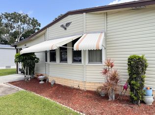 493 Hemingway Ter, Fort Pierce, FL 34982