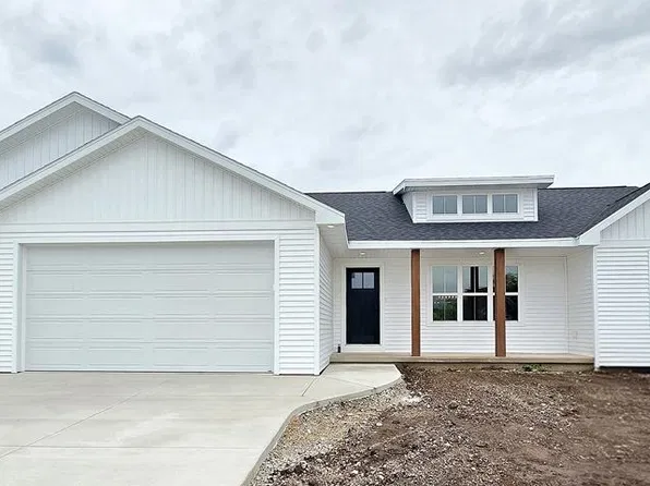 N9261 Constellation Dr, Appleton, WI 54915
