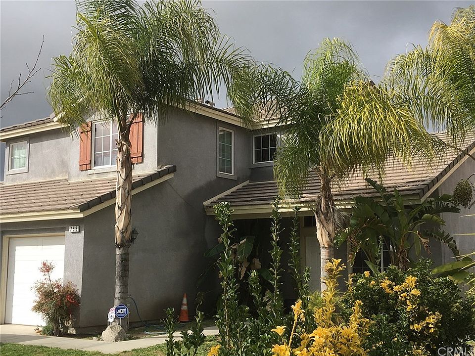 1st image of 758 Penasco Grande St