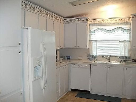 2nd image of 4511 Skiff Ave