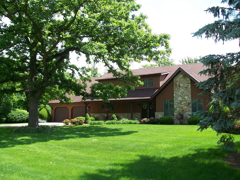 1st image of 1520 Pine Grove Ln
