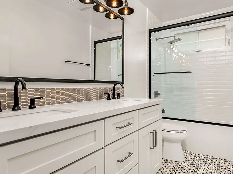 Culver Eight LLC — Photo 14