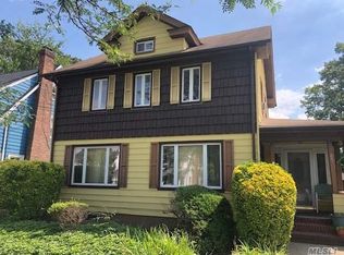 87 Parsons Dr, Hempstead, NY 11550