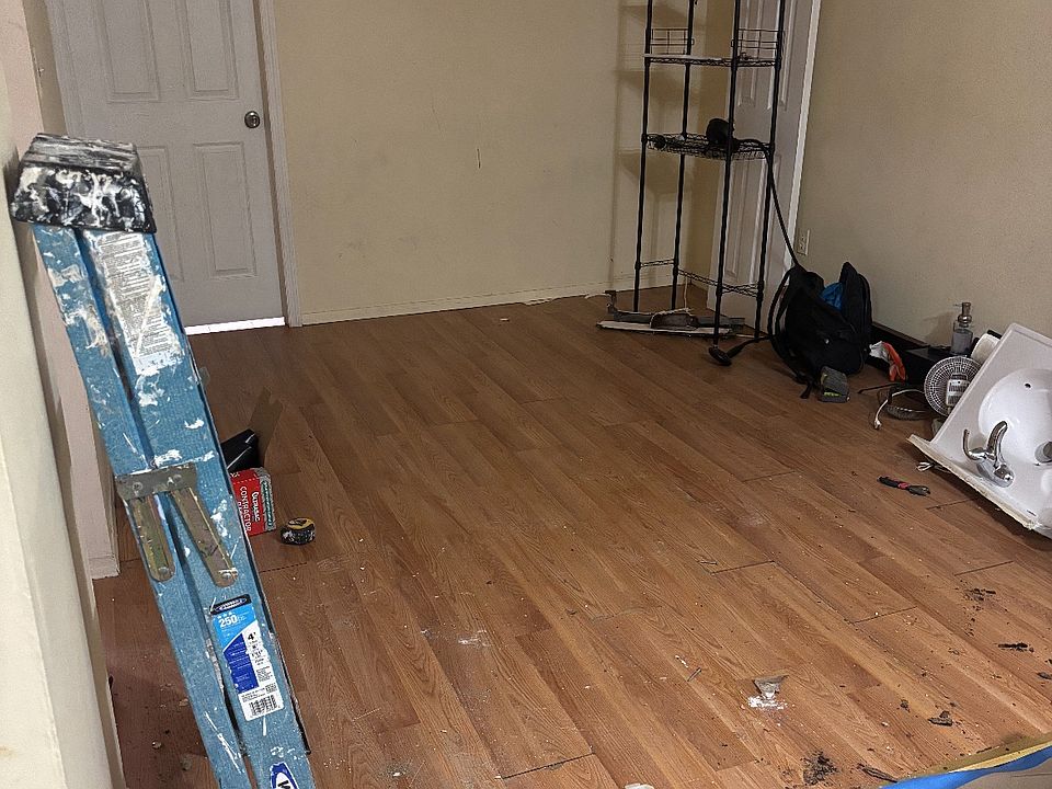 2nd image of 13524 Coolidge Ave APT 1