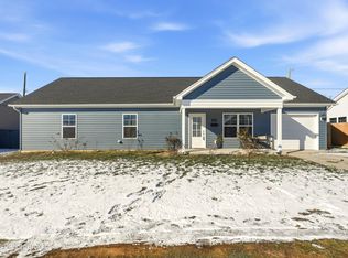 126-128 Clark Rd, Charlestown, IN 47111