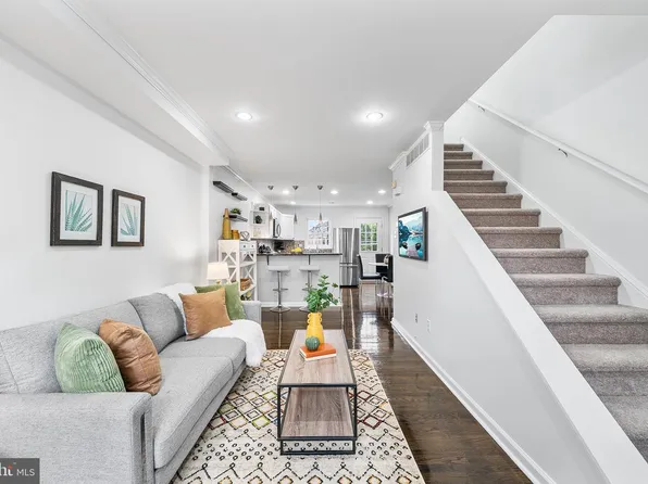 5202 Ridge Ave, Philadelphia, PA 19128