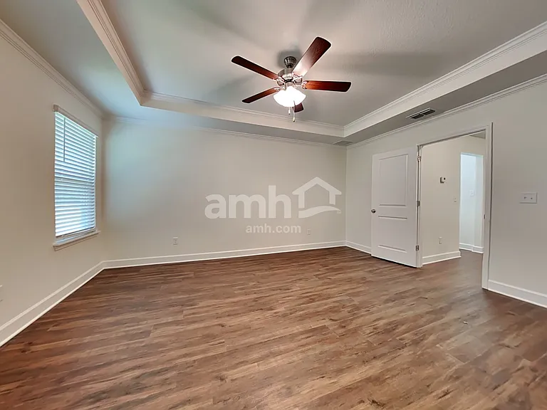 12187 Sapp Rd — Photo 13