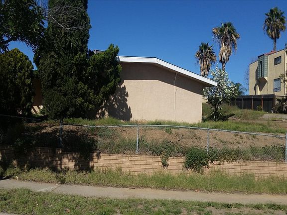 2nd image of 4596 Hartley St