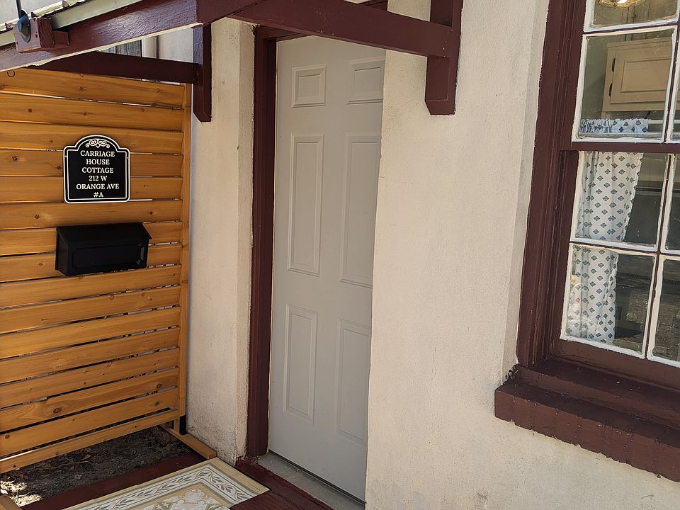 Adorable Ground Floor Entry with 2 Reserved Parking spots