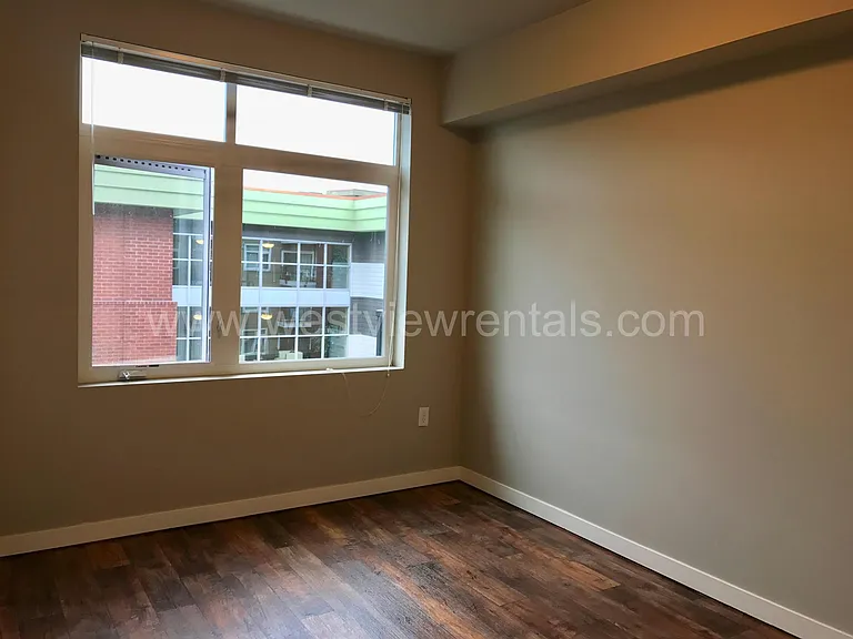 1010 Railroad Ave — Photo 430