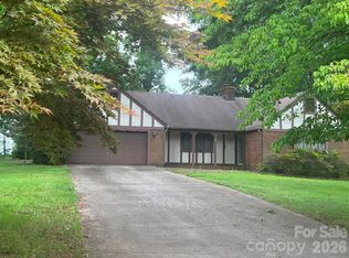 348 Hillsboro Rd, Taylorsville, NC 28681