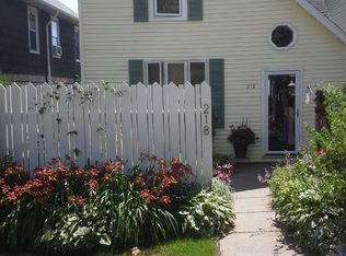 218 W 7th St, Duluth, MN 55806