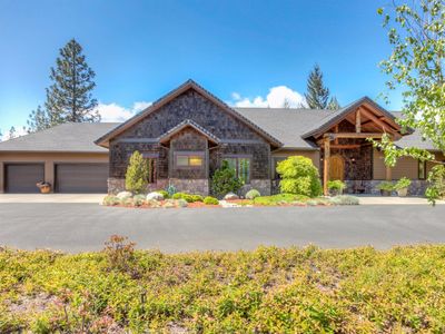638 Gray Wolf Dr, Grants Pass, OR, 97526