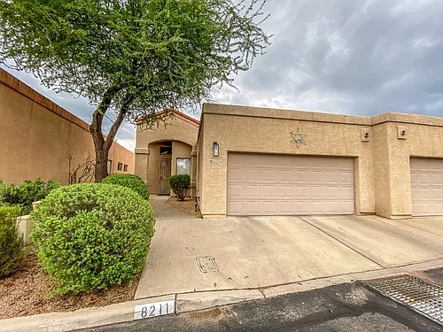 8211 E Arbor Point Pl Photo 1