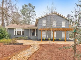 1405 Woodcrest Dr, Roswell, GA 30075