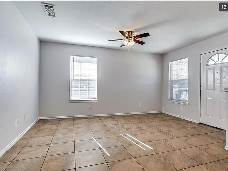 2611 Wilson Rd — Photo 4