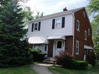 1st image of 17302 Puritas Ave