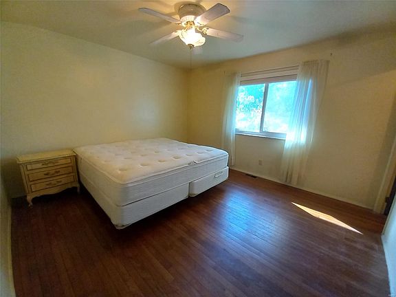 5th image of 1520 Leisure Dr