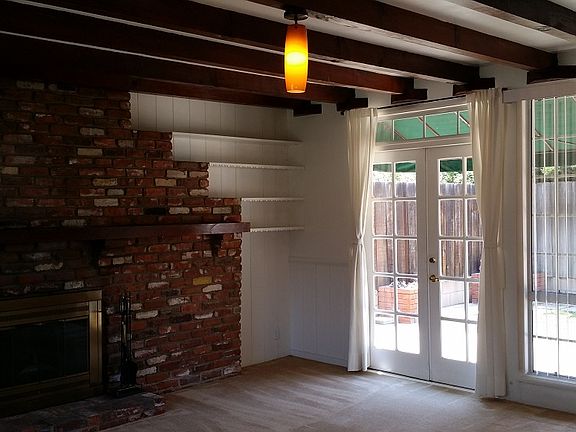 5th image of 9064 Olive St