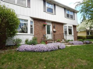 2313 Northampton Way, Lansing, MI