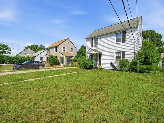 2nd image of 843 15th St