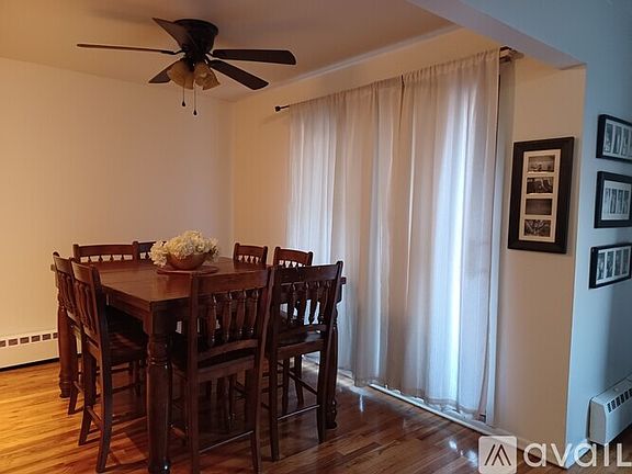 3rd image of 1 W Lawrence Park Dr Unit 12