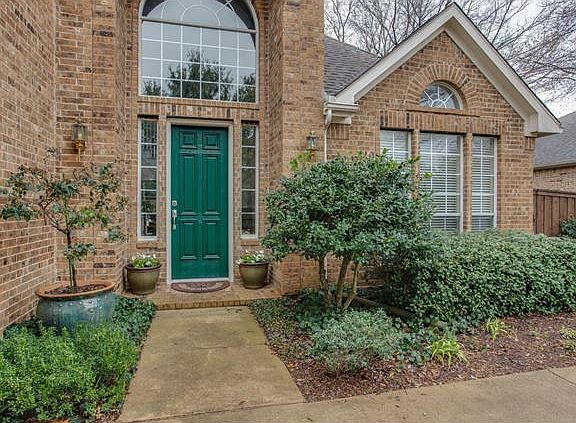 5th image of 3705 Burlington Dr